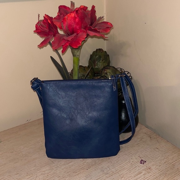 Crossbody Purse Messenger Blue Faux Leather Bag - Picture 2 of 16